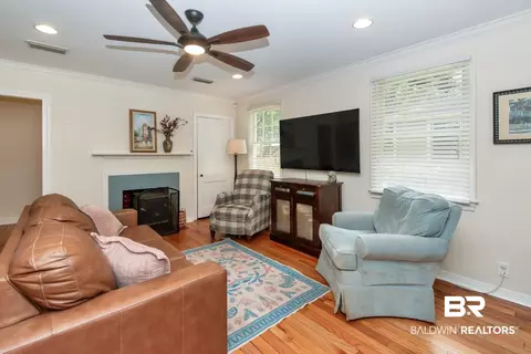 262 E Parkway St, Mobile, AL 36608 photo 7