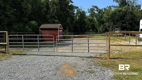 17885 Little Rock Rd, Foley, AL 36535