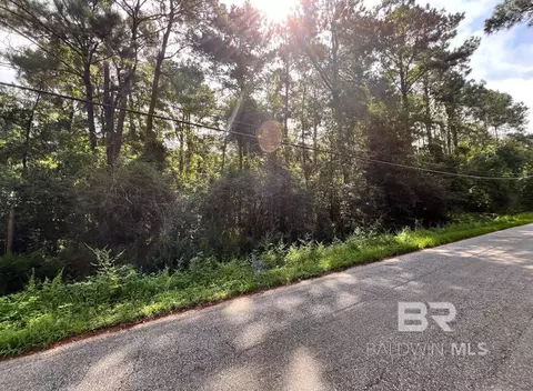 2420 Anton St, Mobile, AL 36612 photo 2