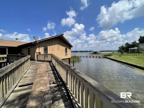 3074 W Riverside Dr, Mobile, AL 36605 photo 3