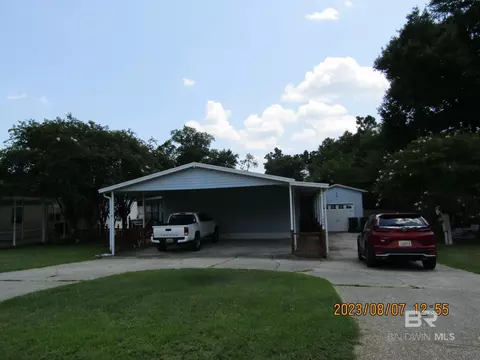 1864 Princess Ln, Lillian, AL 36549