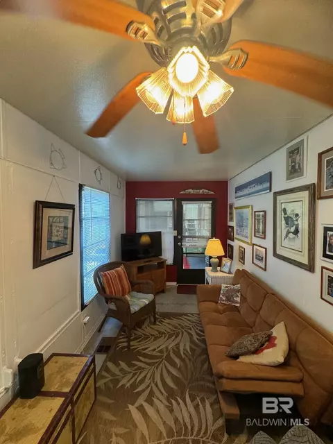 489 Elberta Loop, Lillian, AL 36549 photo 6