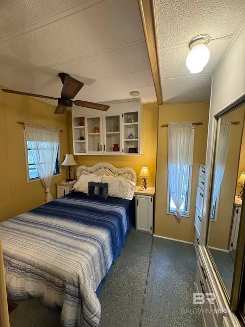 489 Elberta Loop, Lillian, AL 36549 photo 4