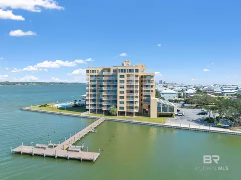 1516 Sandpiper Ln #305, Gulf Shores, AL 36542