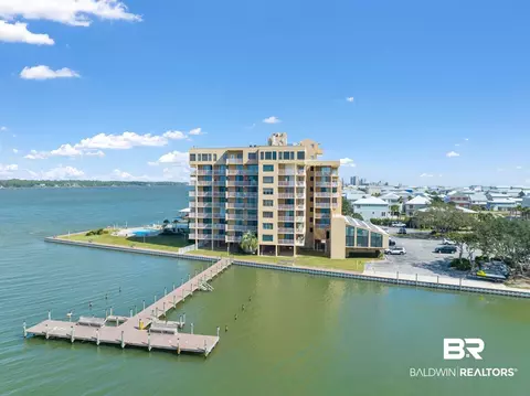 1516 Sandpiper Ln #305, Gulf Shores, AL 36542