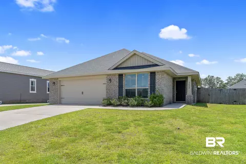 8823 Allay Ln, Foley, AL 36535