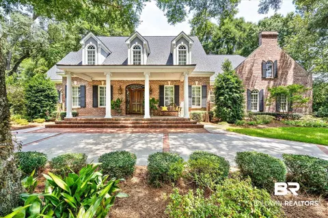 62 Clarise Cir, Mobile, AL 36608