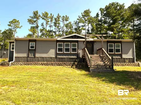 5380 W Highway 4, Century, FL 32535