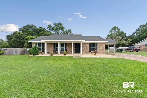 2000 Campfire Dr, Semmes, AL 36575