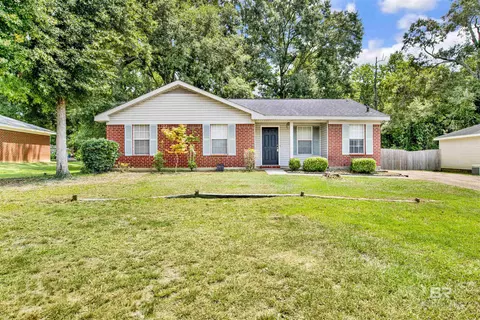 2925 Ironwood Dr, Mobile, AL 36608