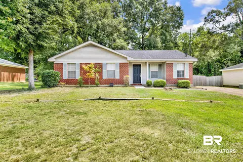 2925 Ironwood Dr, Mobile, AL 36608