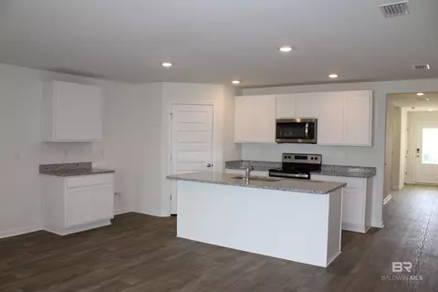 Kitchen - 24272 Veranda Cir, Elberta, AL 36530 photo 1 of 4