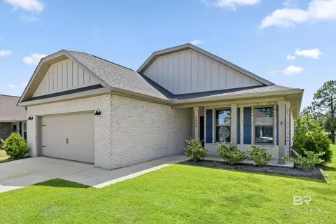 9868 Lakeview Dr, Foley, AL 36535