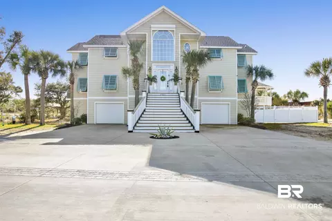 6225 Siguenza Dr, Pensacola, FL 32507