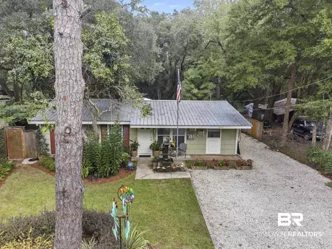 2314 Mcphillips Dr, Daphne, AL 36526 photo 2