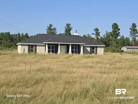 546 Wolf Log Rd, Flomaton, AL 36441