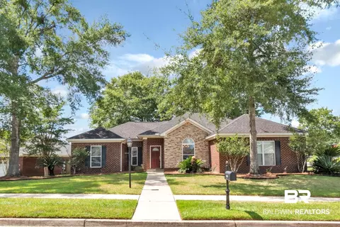 7322 Glenmoor Ct, Mobile, AL 36695