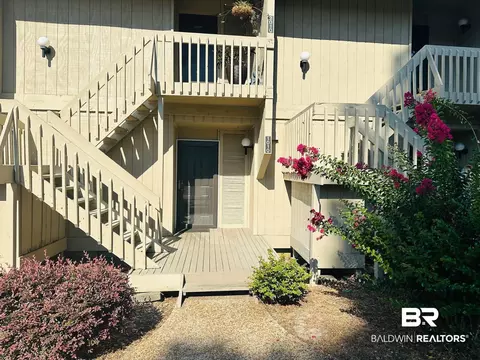 1010 N Sea Cliff Dr #2A-1010, Daphne, AL 36526