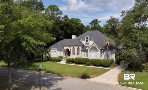 127 North Dr, Fairhope, AL 36532