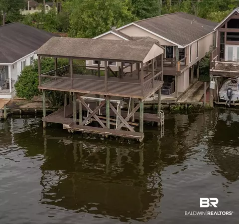 15958 Keeney Dr, Fairhope, AL 36532