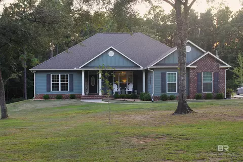 41416 Davis Duck Rd, Bay Minette, AL 36507
