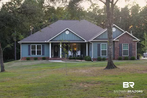 41416 Davis Duck Rd, Bay Minette, AL 36507