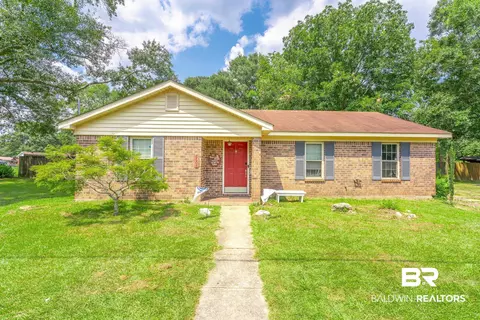 8608 Mcadams Dr, Theodore, AL 36582