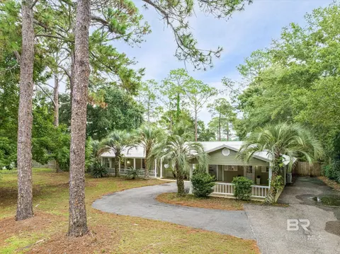 1300 W Fairway Dr, Gulf Shores, AL 36542