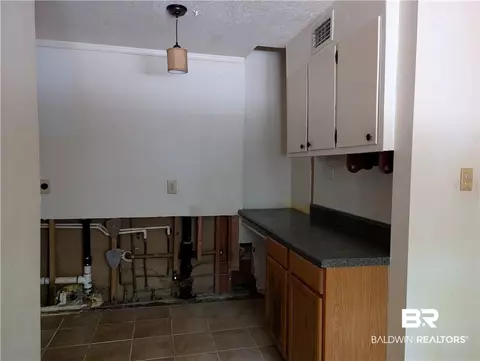 3608 Linden Ln, Mobile, AL 36608 photo 5