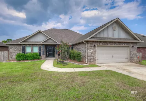 21902 Yosemite Blvd, Fairhope, AL 36532
