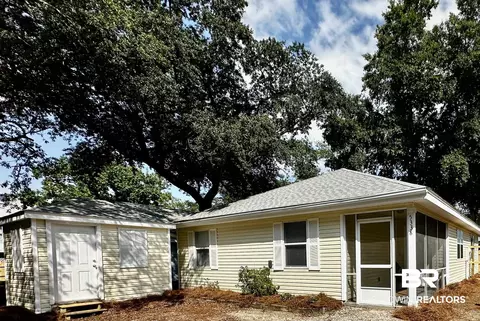 5338 Bay Dr, Orange Beach, AL 36561