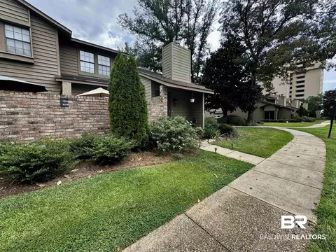 200 Parma Dr #E1, Daphne, AL 36526 photo 2