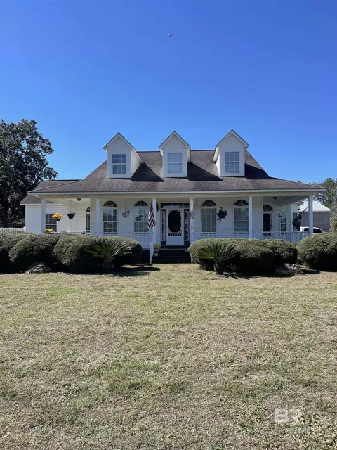 92 Indian Springs Dr, Monroeville, AL 36460