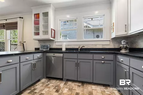 153 Macy Pl, Mobile, AL 36604 photo 11