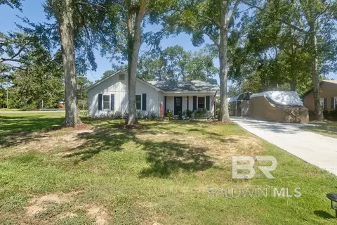 601 E Gate Cir, Foley, AL 36535