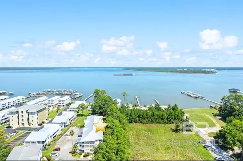 25957 Canal Rd #302, Orange Beach, AL 36561