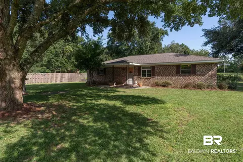 14597 Longview Dr, Loxley, AL 36551