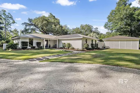 10912 Pecan Dr, Fairhope, AL 36532