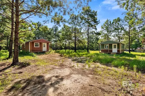 15685 Louis Cooper Rd, Bay Minette, AL 36507