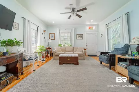 950 Texas St, Mobile, AL 36604 photo 5
