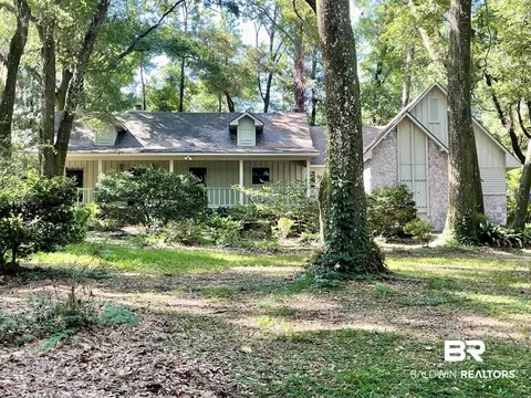 609 Sandpiper Ln, Daphne, AL 36526