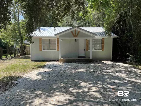 103 Mcconnell Ave, Bay Minette, AL 36507