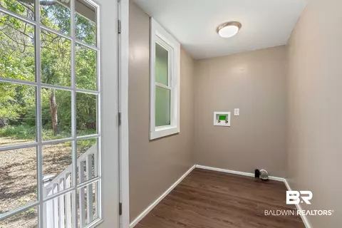 906 Texas St, Mobile, AL 36604 photo 23