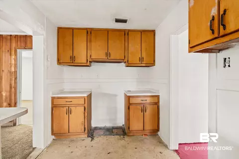 2103 N General Gorgas Dr, Mobile, AL 36617 photo 6