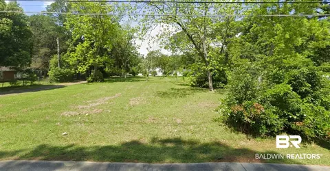 01 Frey Ln, Robertsdale, AL 36567