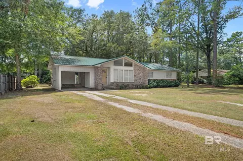 111 W 12th St, Bay Minette, AL 36507