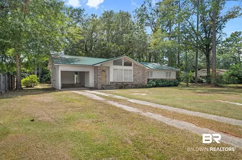 111 W 12th St, Bay Minette, AL 36507