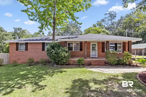 22950 Lincoln St, Robertsdale, AL 36567