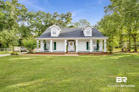 19353 Oak Hillcrest Dr, Robertsdale, AL 36567