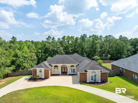 7295 Creekwood Dr, Mobile, AL 36695